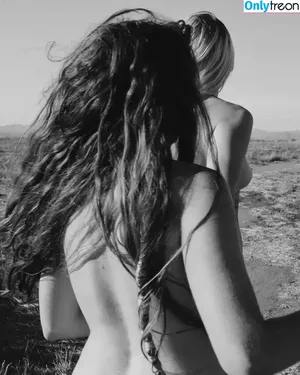 Hanna Webster / ivory.daydream nude photo #0005