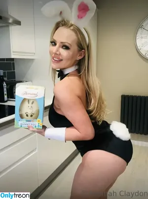 Hannah Claydon / hannahclaydon13 / officialhannahclaydon nude photo #0769