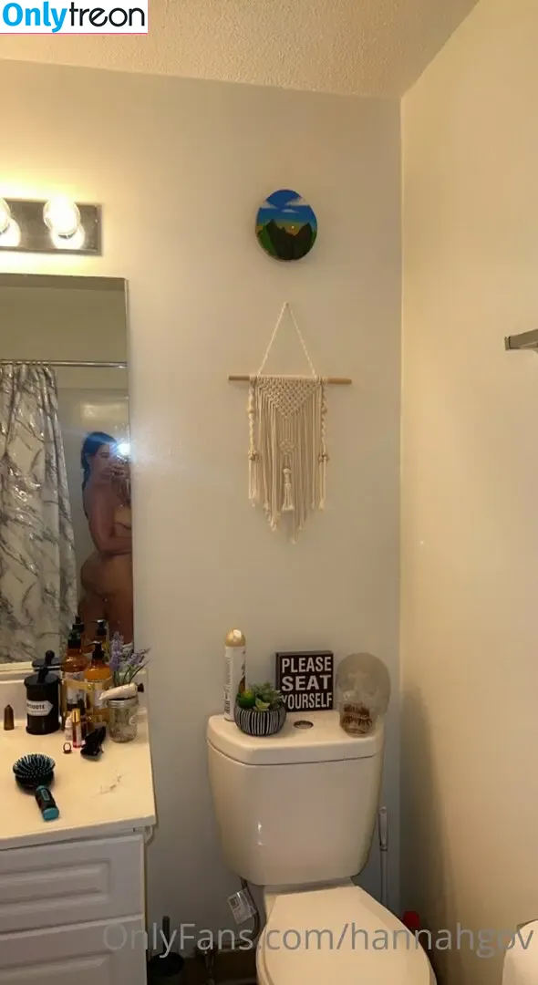Hannah Helena nude photo #0029 (Hannahofthefae / witchykitty66)