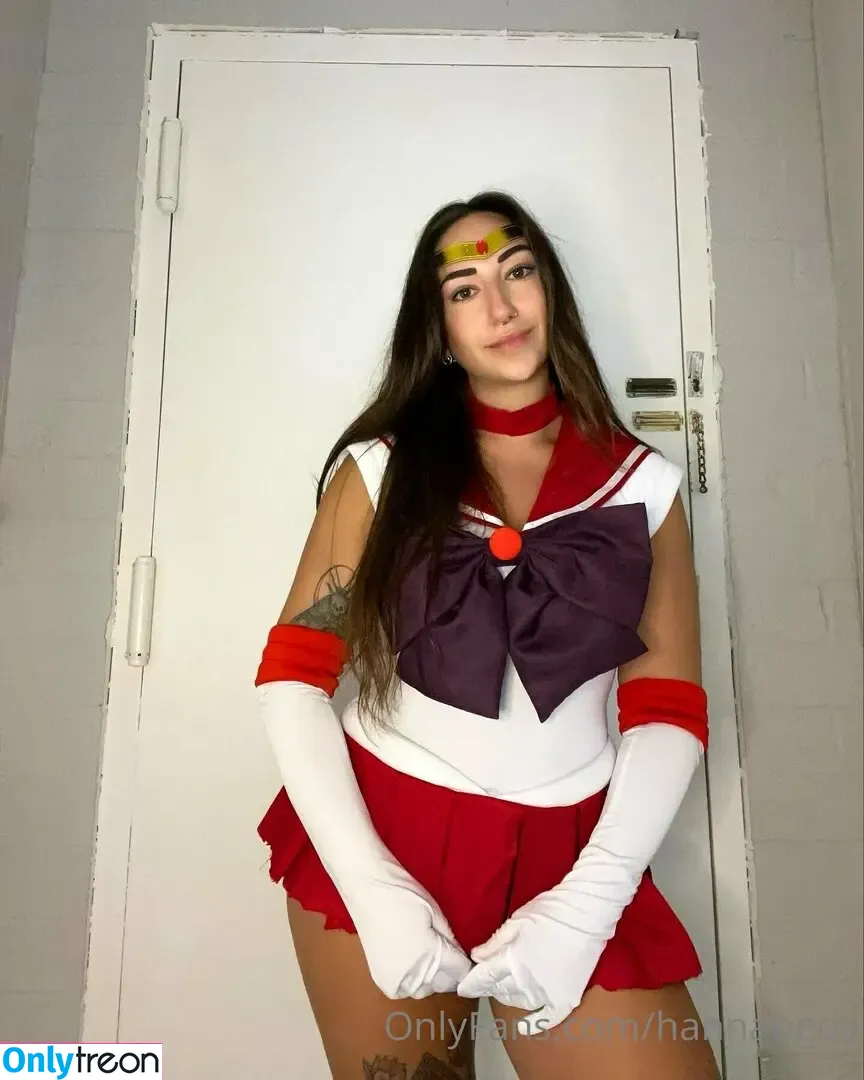 Hannah Helena nude photo #0034 (Hannahofthefae / witchykitty66)