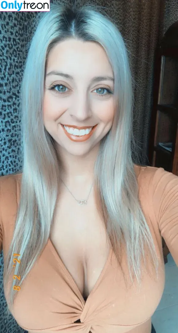 Hannah Murrell nude photo #0126 (hannahlee00 / hannahmurre11 / twinnumber_one)