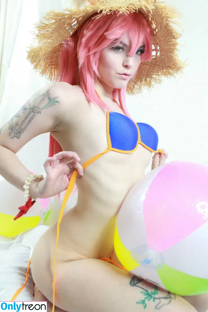 Hannahhyrule nude photo #0209 (Captain Hannah)