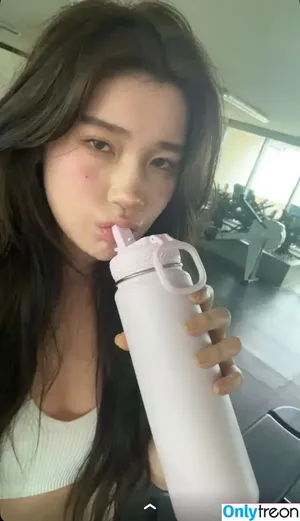 Hannahkae27 / Hannah Kim | nude photo #1402