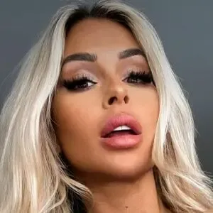 hannahpriv / itzhannahsec nude photo #0003