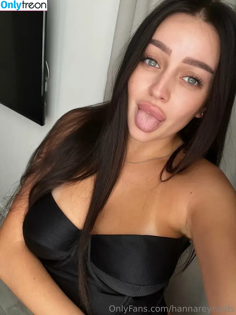 hannareynolds nude photo #0030 (hannahereynolds)