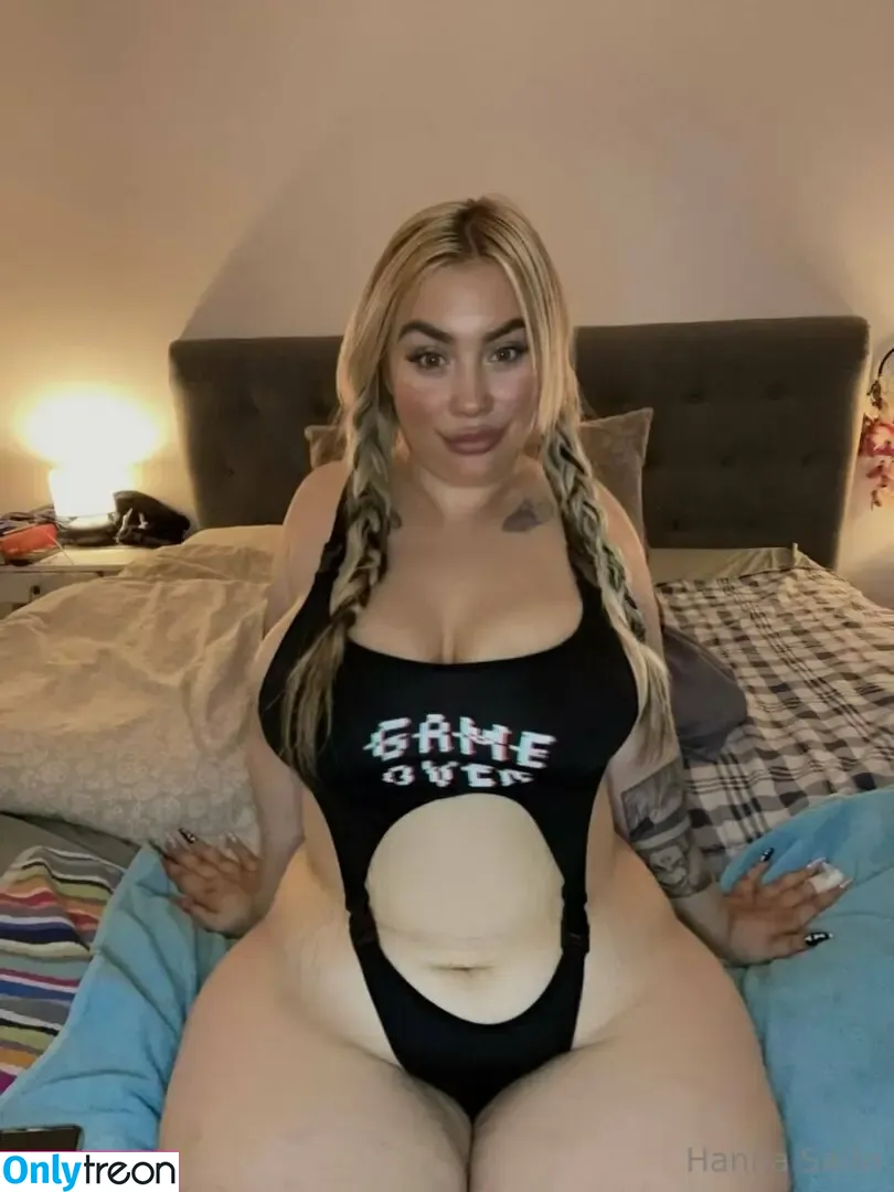 hannasaiit0 nude photo #0046 (ogbigcoop)