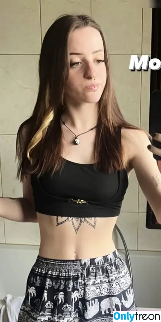 Hannexa nude photo #0006 (mischiidc)