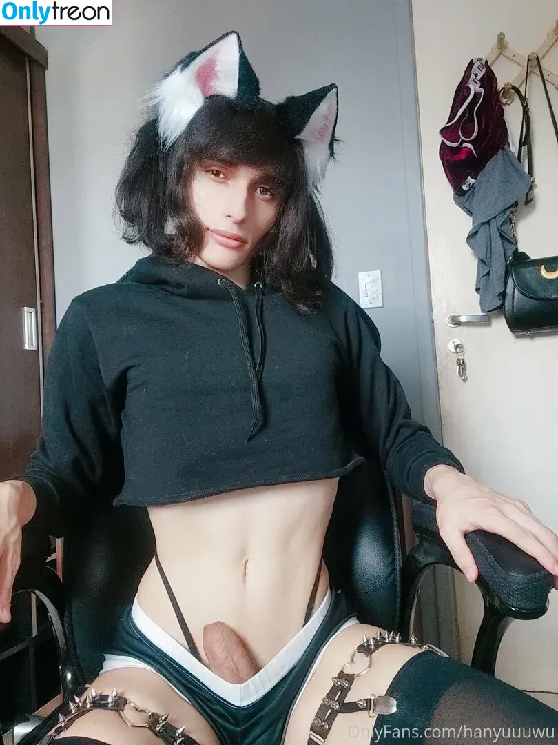 hanyuuuwu nude photo #0012 (hanauwu)