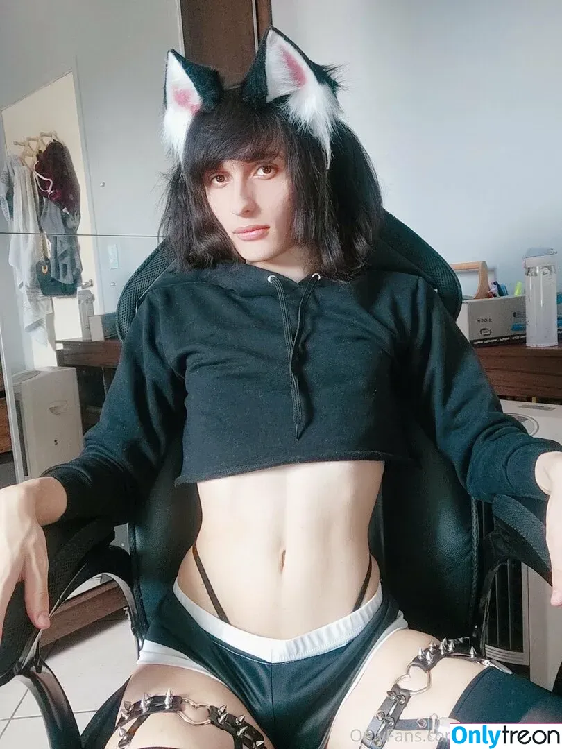 hanyuuuwu nude photo #0023 (hanauwu)