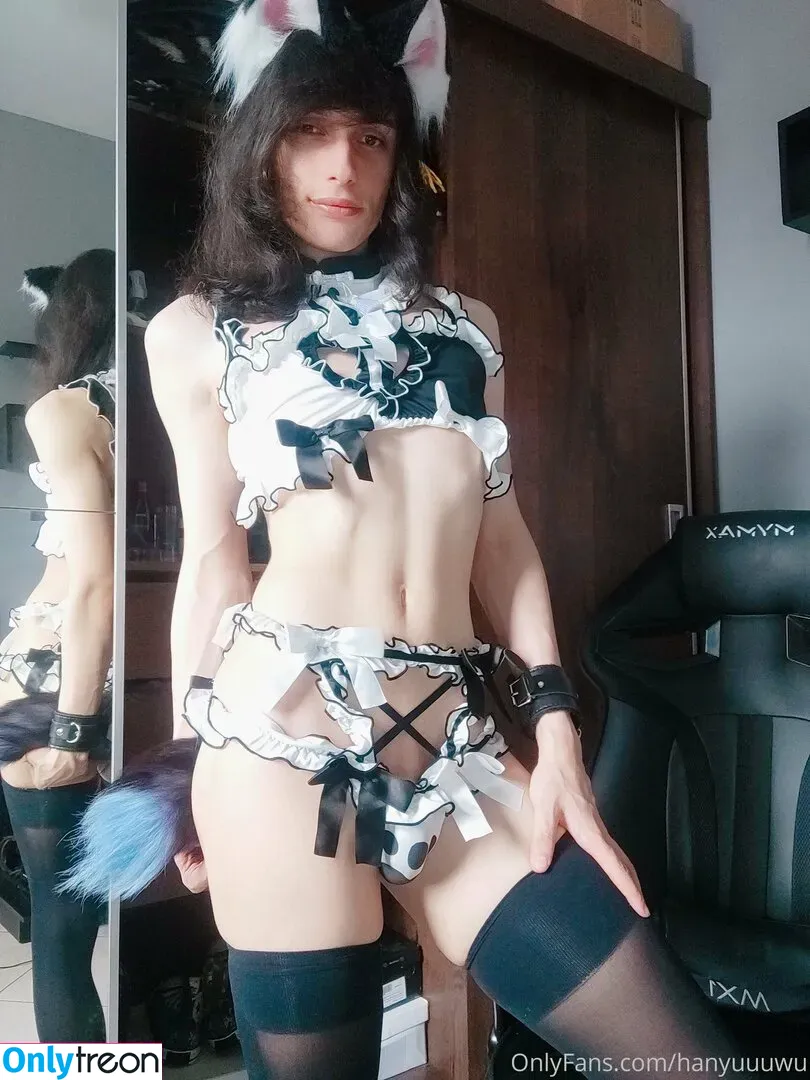 hanyuuuwu nude photo #0182 (hanauwu)