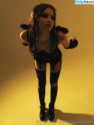  nude photo #0003