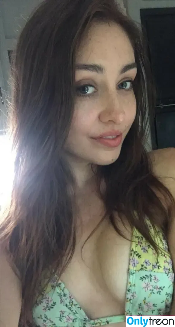 Happysadflower nude photo #0020 (Happysadflower)