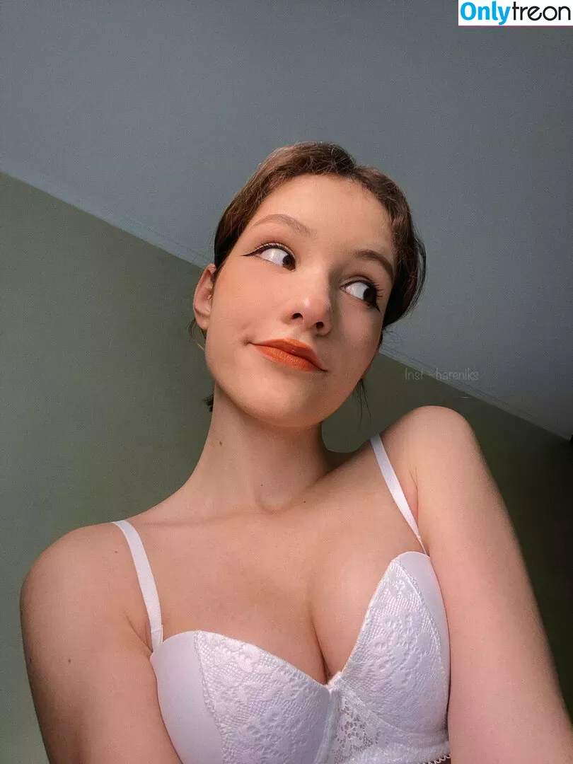 hareniks nude photo #0001 (G.Q / 𝐍𝐈𝐊𝐊𝐈)