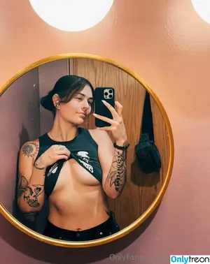 harlee.haze / hazyharlee nude photo #0002