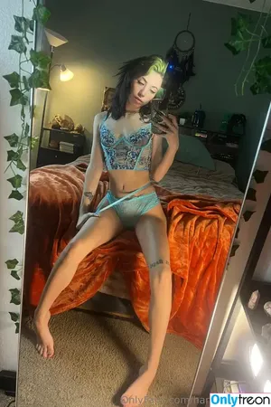 harley_fayefree / harleyyfayye nude photo #0017