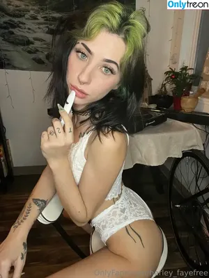 harley_fayefree / harleyyfayye nude photo #0021