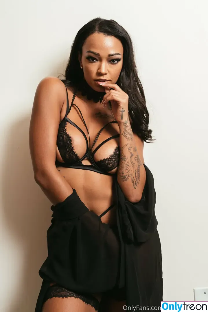 harleydeanxxx nude photo #0051 (thatsharleydean_)