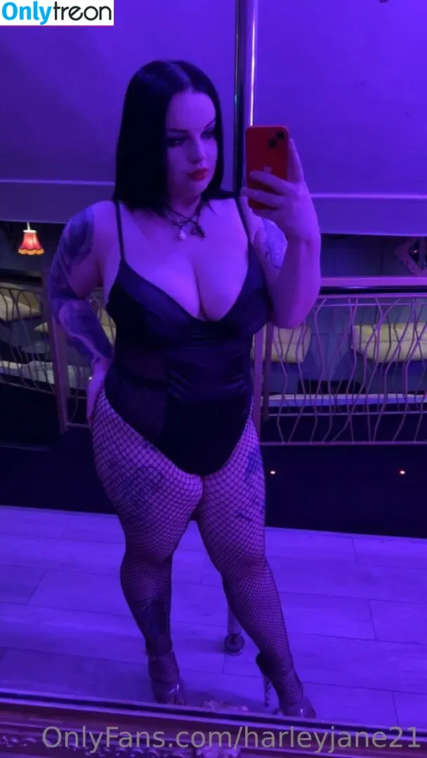 harleyjane21 nude photo #0021 (harleyjayne)