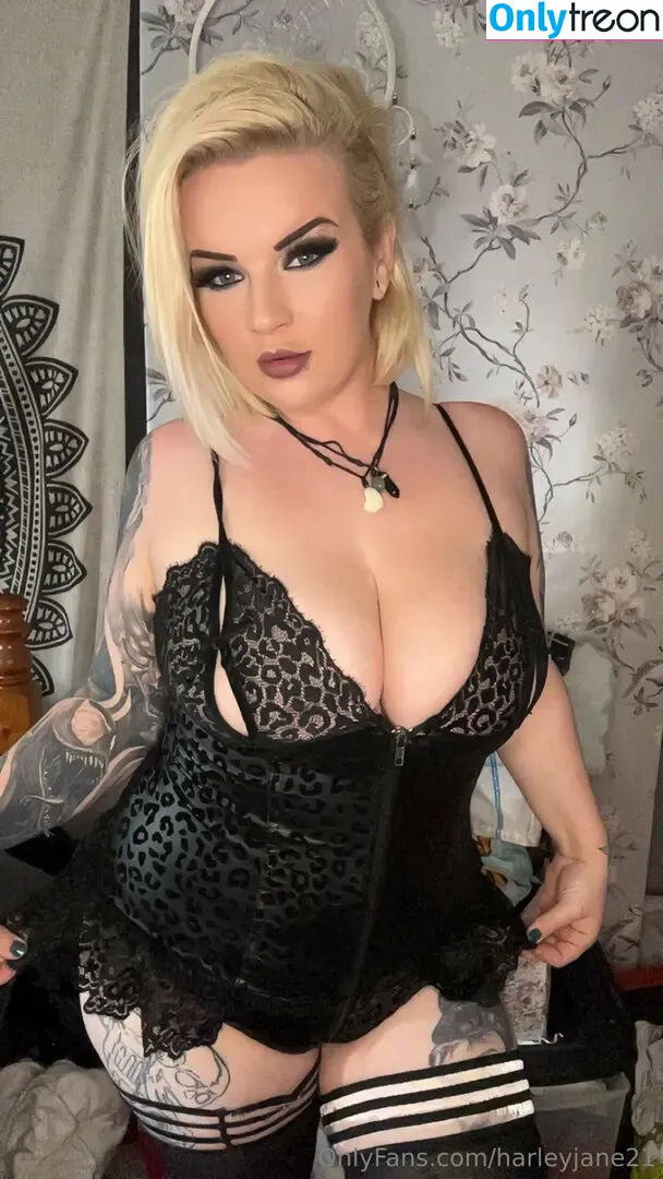 harleyjane21 nude photo #0047 (harleyjayne)