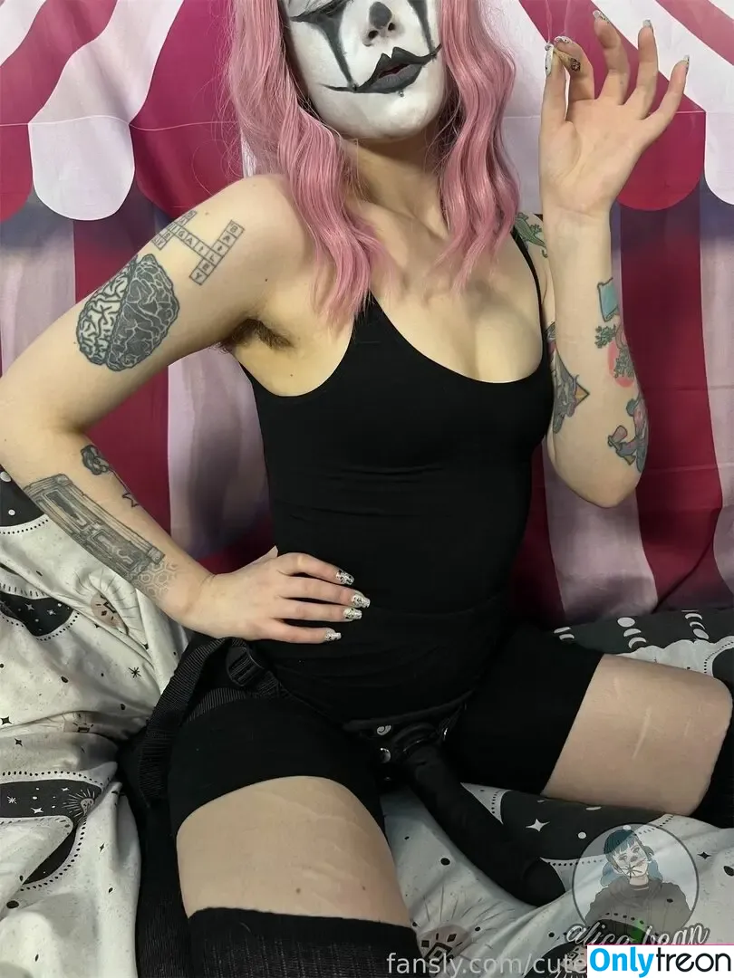 harpermadi_ nude photo #3754 (harpermadisfw)