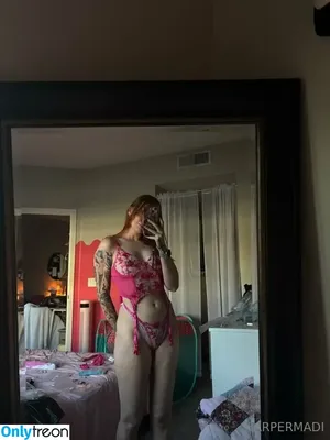harpermadi_ / harpermadisfw nude photo #6076