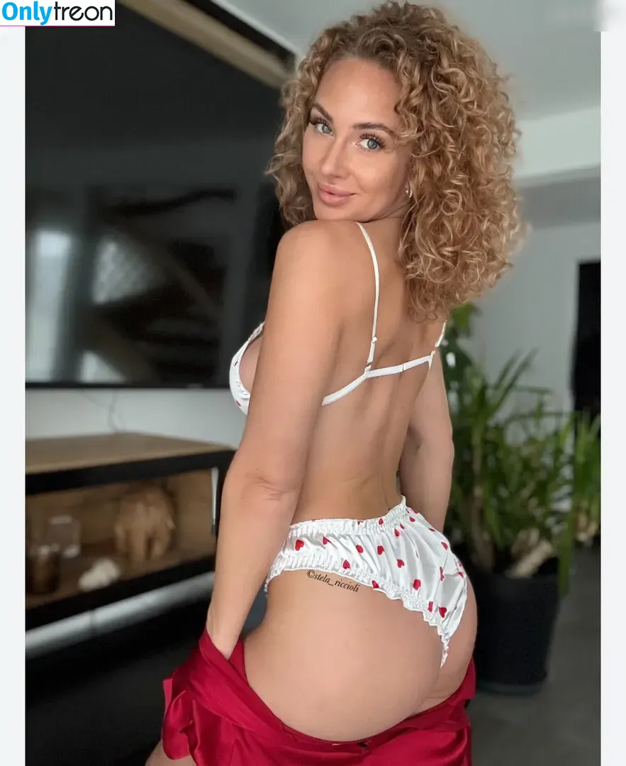 Hat jemand mehr von ihr? nude photo #0002 (Hat jemand mehr von ihr?)