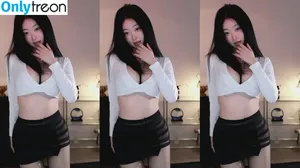 Haxxnini / Bumzi nude photo #0115
