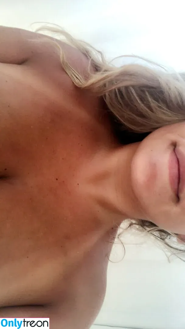 Hayden Buchko nude photo #0137 (brooke_hayy)