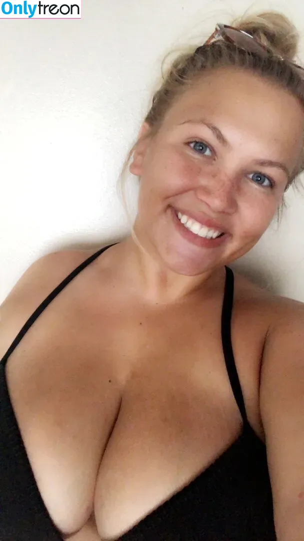 Hayden Buchko nude photo #0156 (brooke_hayy)