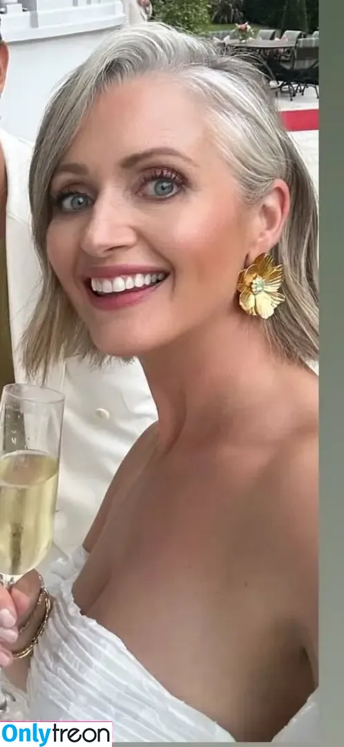 Hayley McQueen nude photo #0037 (mcqueenhayley / megamcqueen)