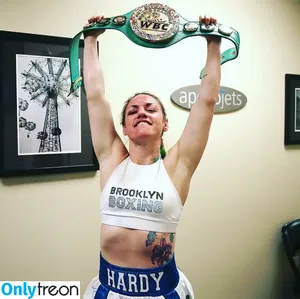 Heather Hardy / American Boxer / heathertheheat nude photo #0095