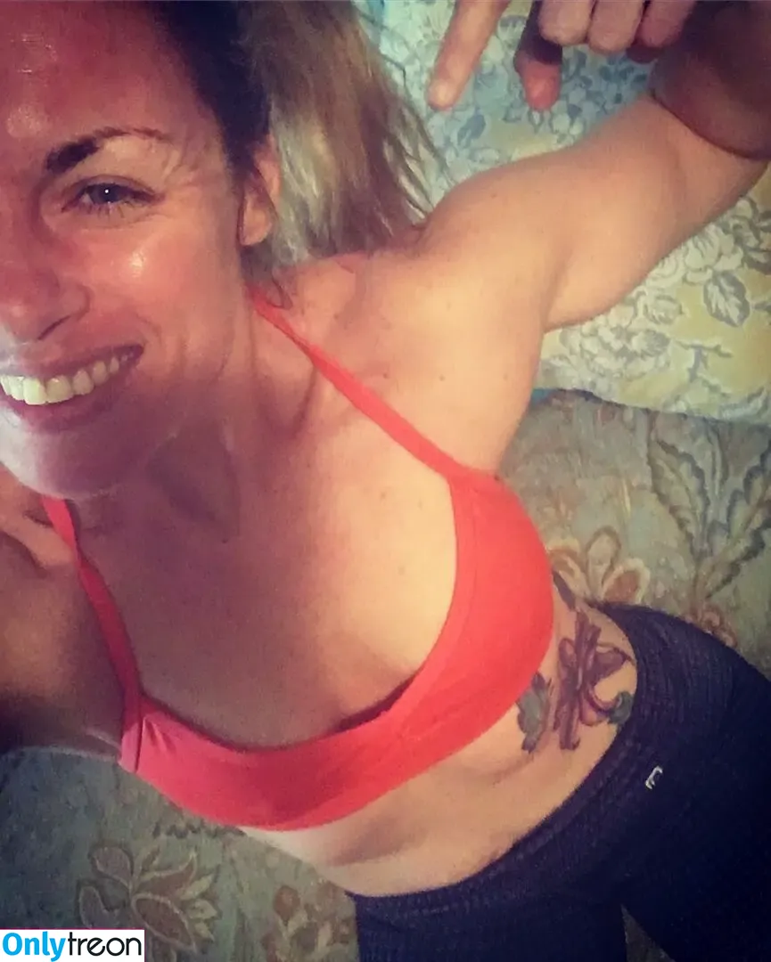 Heather Hardy nude photo #0070 (American Boxer / heathertheheat)