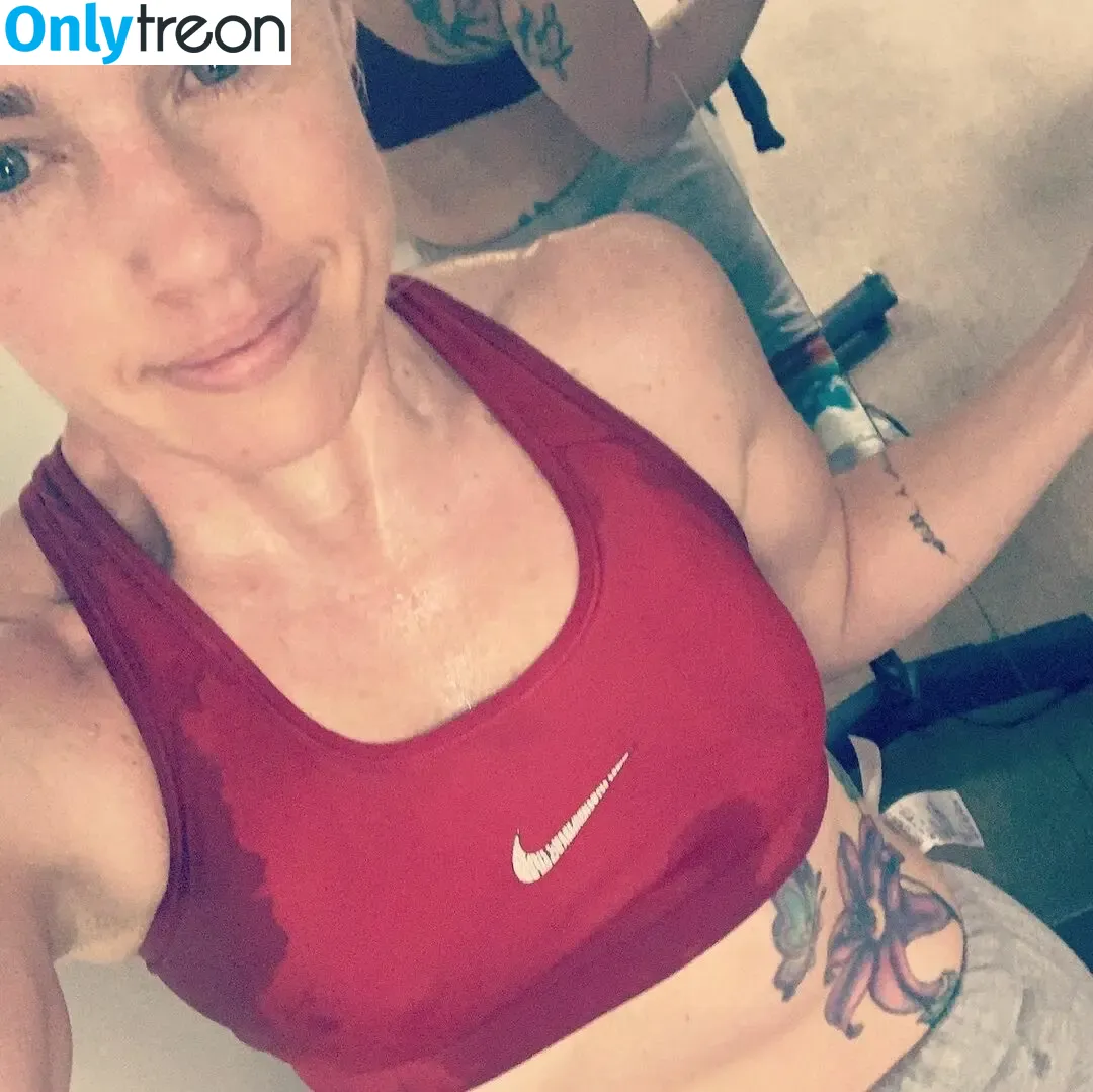 Heather Hardy nude photo #0071 (American Boxer / heathertheheat)