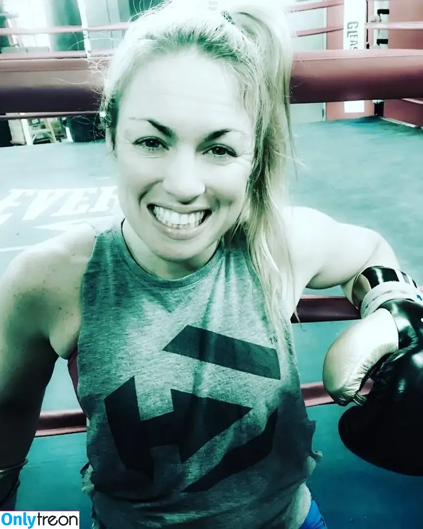 Heather Hardy nude photo #0084 (American Boxer / heathertheheat)