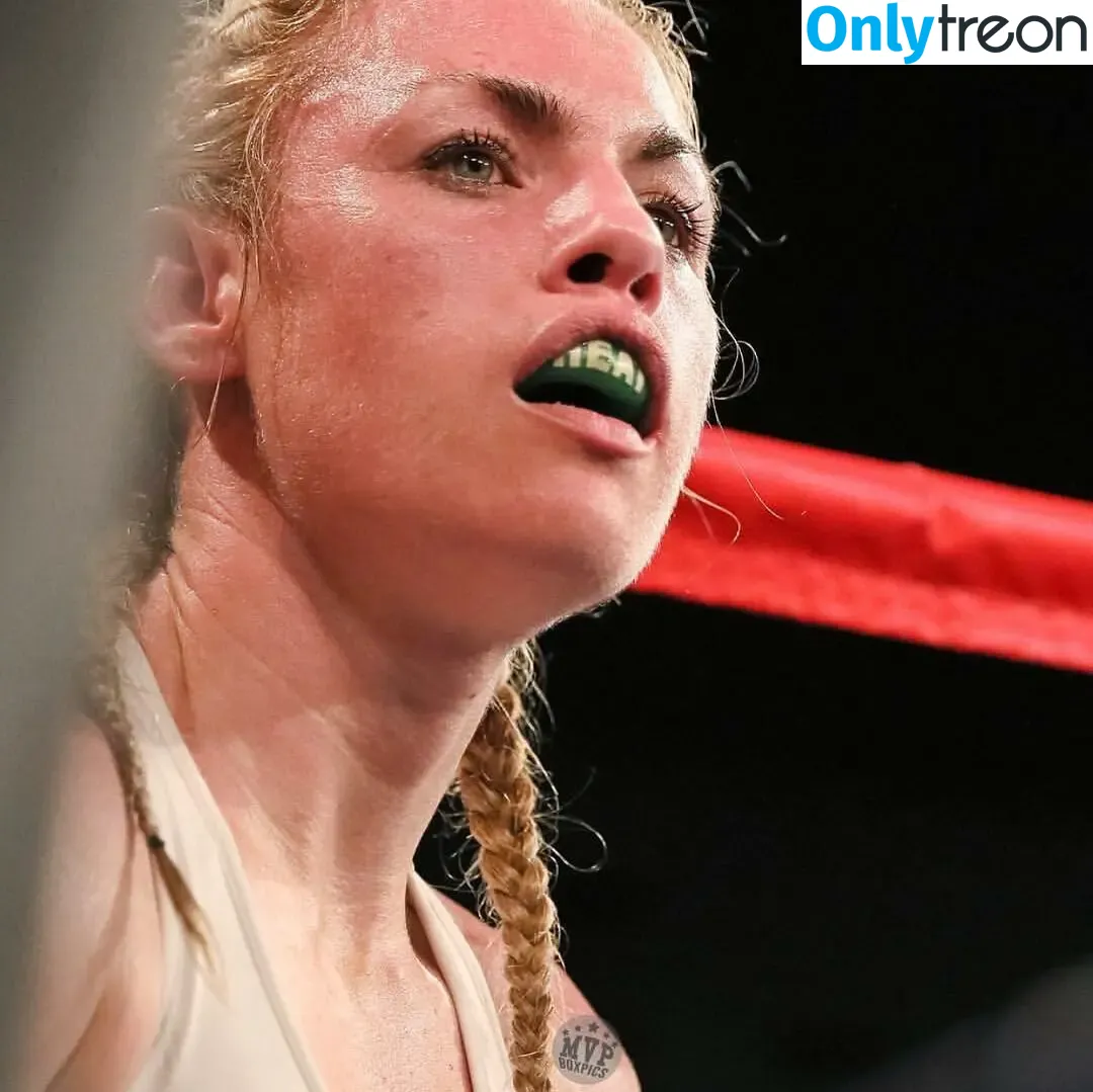Heather Hardy nude photo #0090 (American Boxer / heathertheheat)