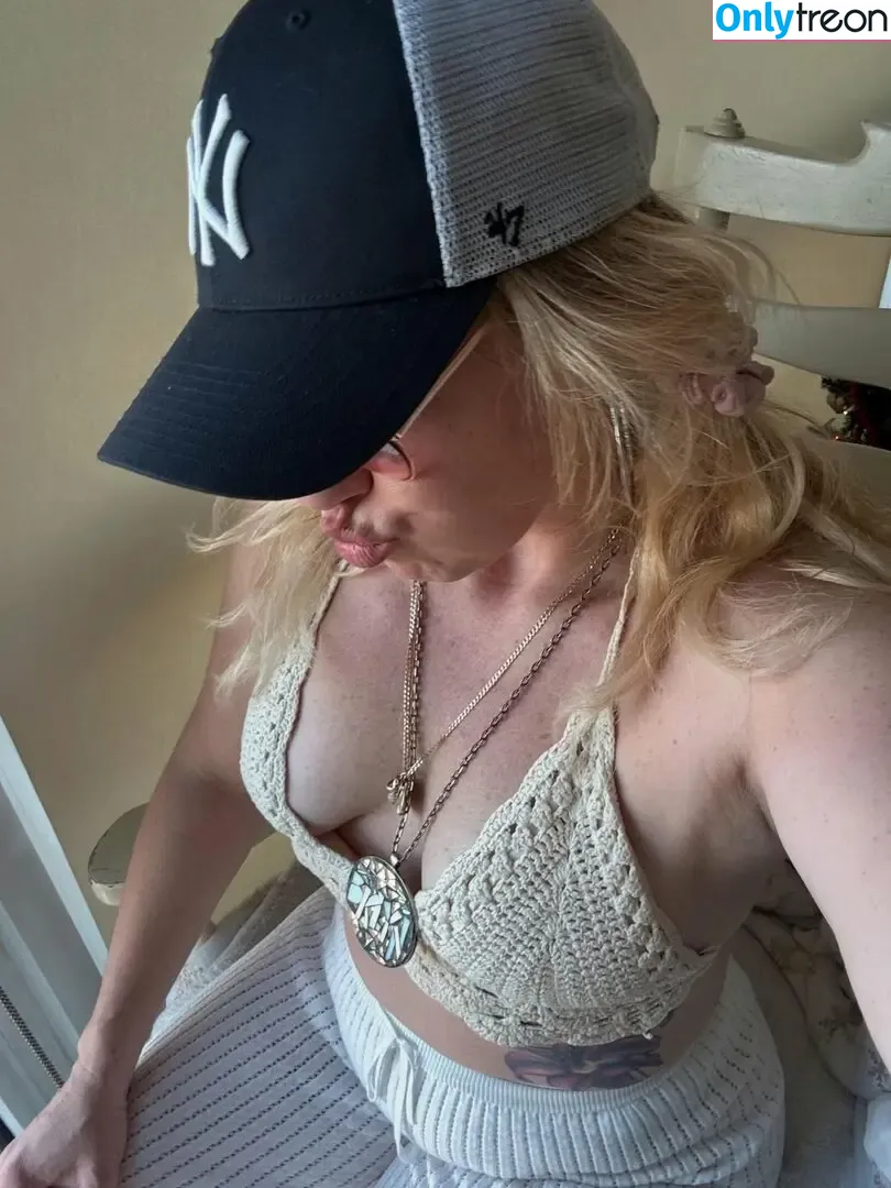 Heather Hardy nude photo #0191 (American Boxer / heathertheheat)