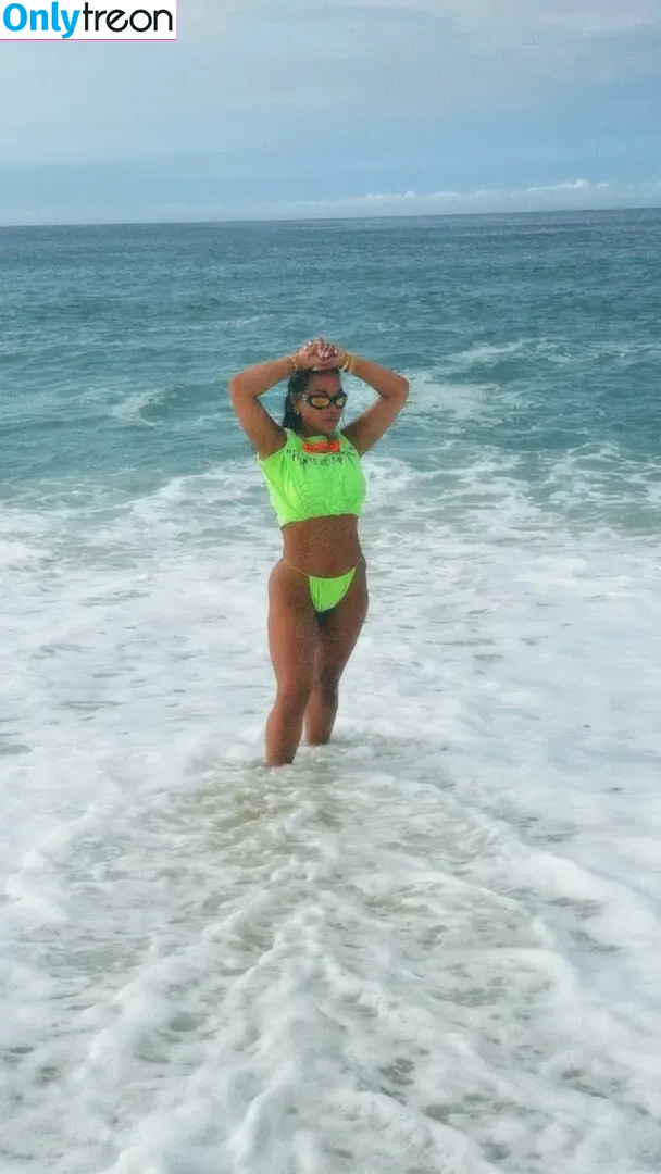 Heather Sanders nude photo #0021 (heathersanders_)
