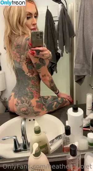  nude photo #0001
