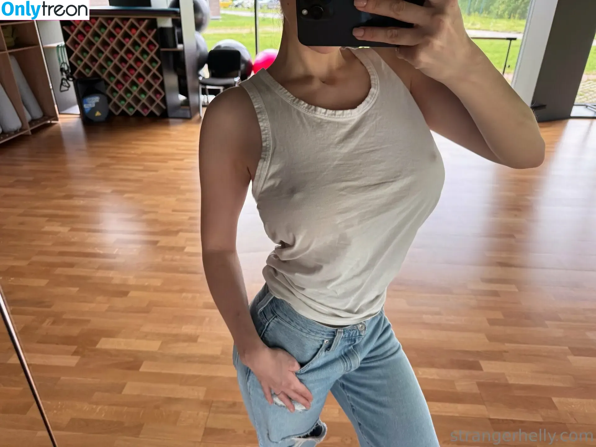 Heeyhelly nude photo #0503 (Helenerusser / Polina / heeyhelly_ / heyhellyyy)