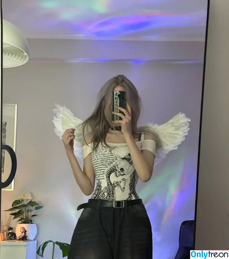 hefxtom nude photo #0174 (hefxtom)