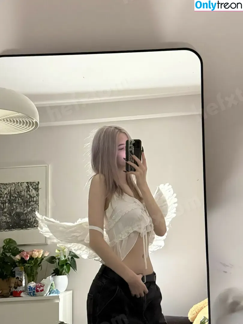 hefxtom nude photo #0208 (hefxtom)