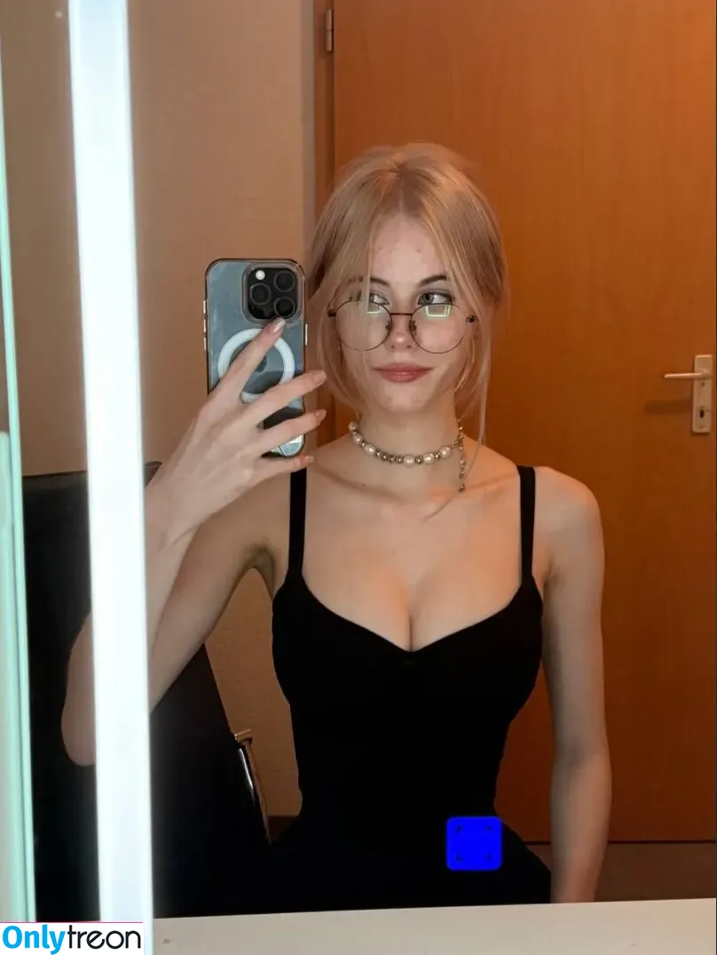 hefxtom nude photo #0216 (hefxtom)
