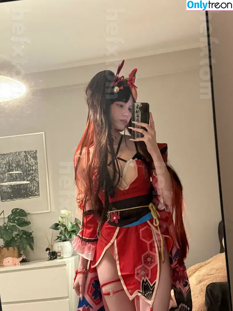 hefxtom nude photo #0239 (hefxtom)