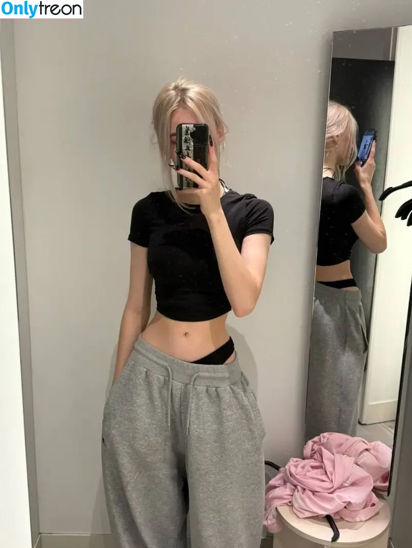 hefxtom nude photo #0242 (hefxtom)