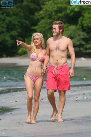 Heidi Montag / heidimontag nude photo #0339