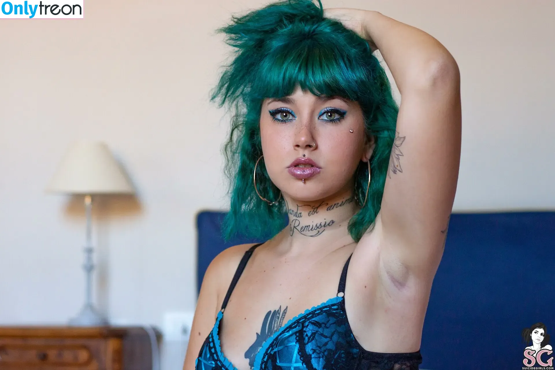 Heidiberenice nude photo #0001 (heidibernice)