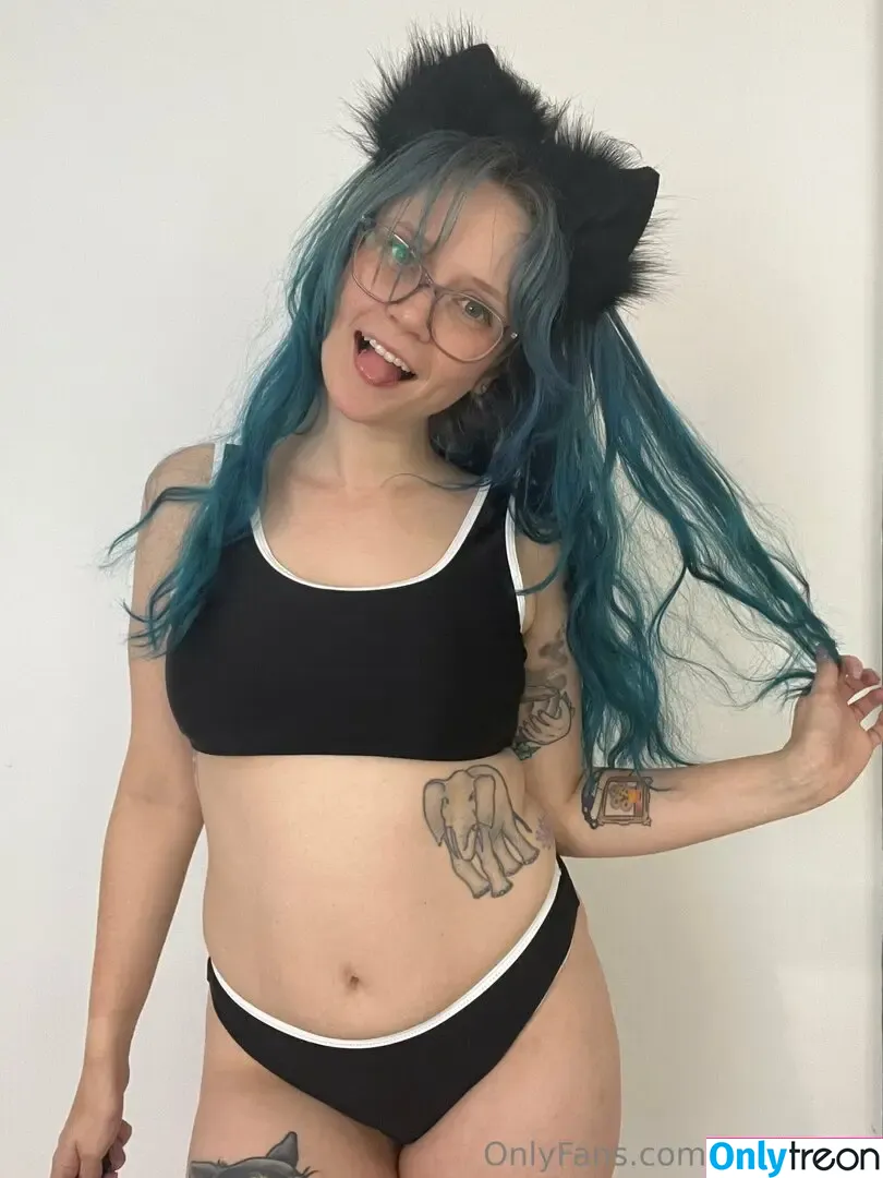 heidivlife nude photo #0183 (heidilife_)