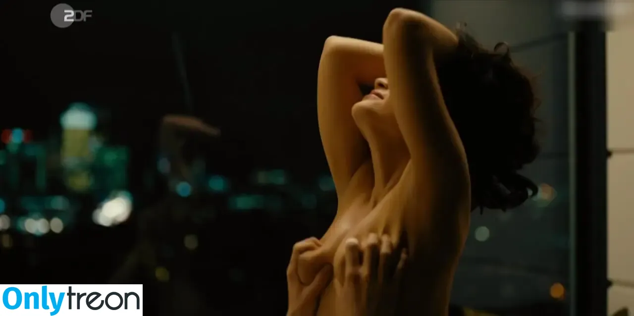 Heiße Serien - Scharfes aus TV und Film nude photo #0215 (Heiße Serien - Scharfes aus TV und Film)