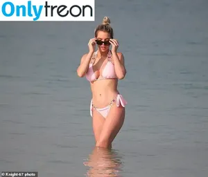 Helen Flanagan / helen_flanagan / hjgflanagan nude photo #0295