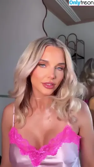 Helen Flanagan / helen_flanagan / hjgflanagan nude photo #0392